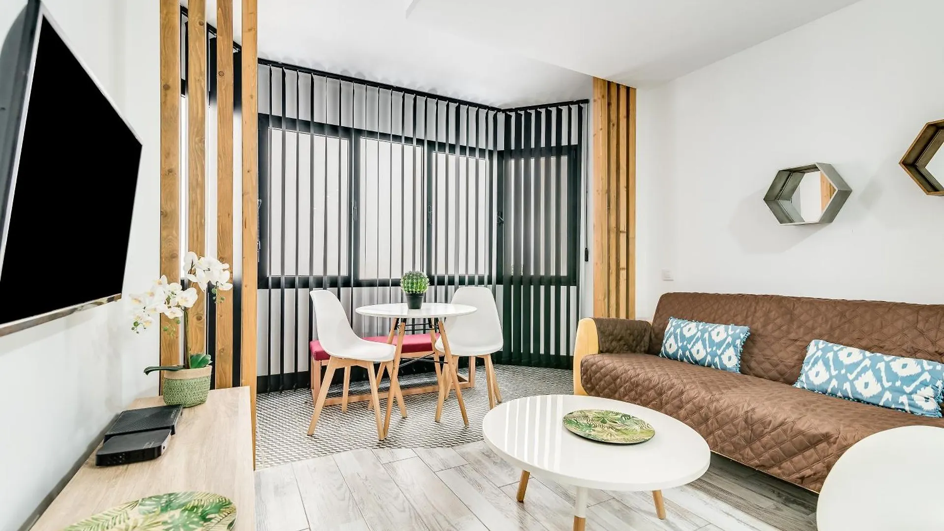 Home2Book Cool Las Canteras Beach Apt Las Palmas de Gran Canaria